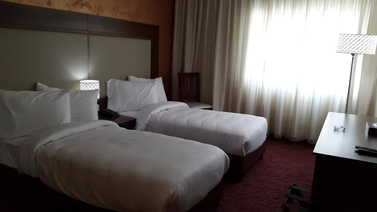 President Hotel Amman Eksteriør bilde