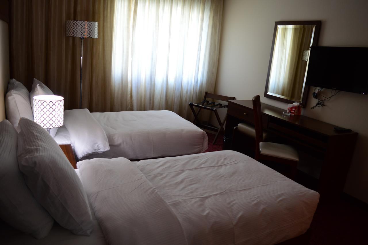 President Hotel Amman Eksteriør bilde